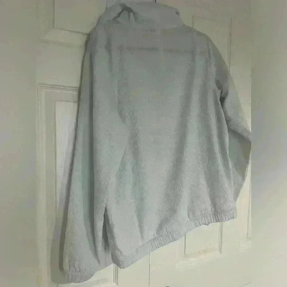 Lululemon pack light pullover  jacket size 8 - Picture 4 of 4